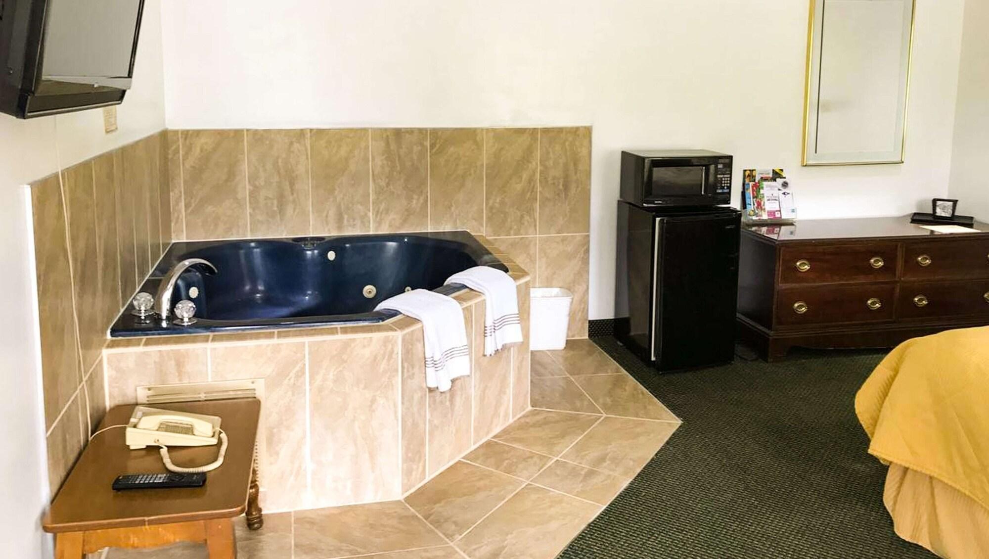 Relax Inn Altoona Exterior foto